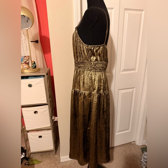 NWOT Old Navy Metallic Gold Midi tank Dress size large stretchy - Picture 3 of 7